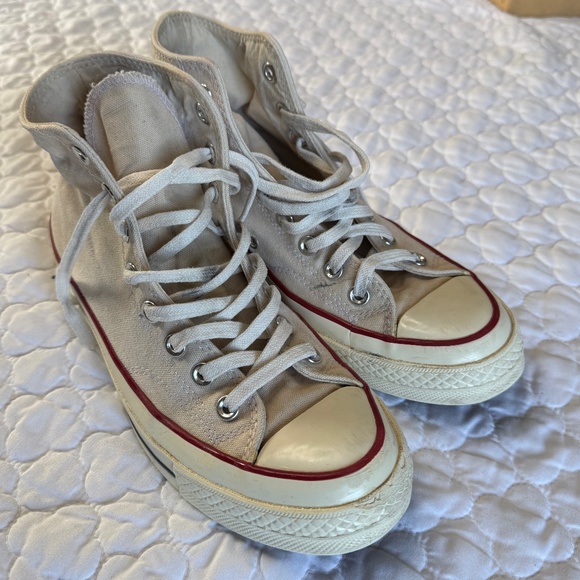 Converse Chuck Taylor Highs In Off-white Size M:7.5 W:9.5 - Picture 1 of 7